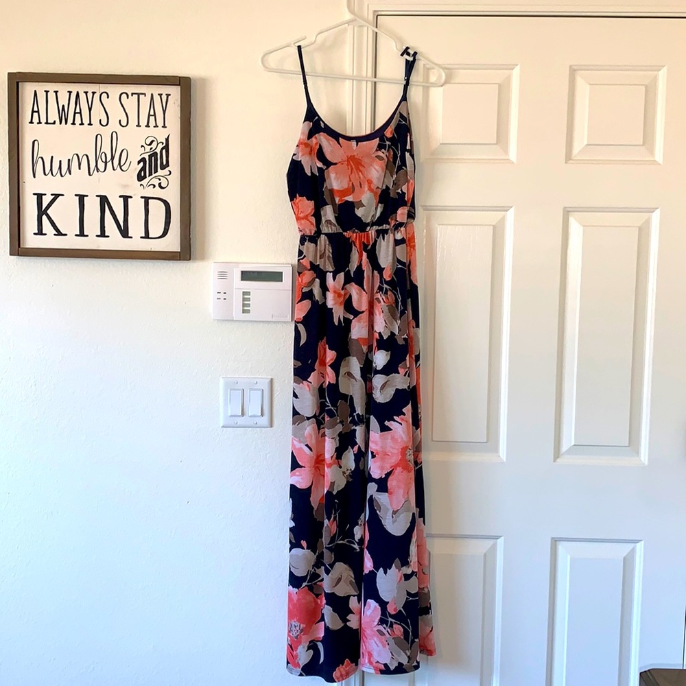 BEAUTIFUL Pinkblush floral dress!!